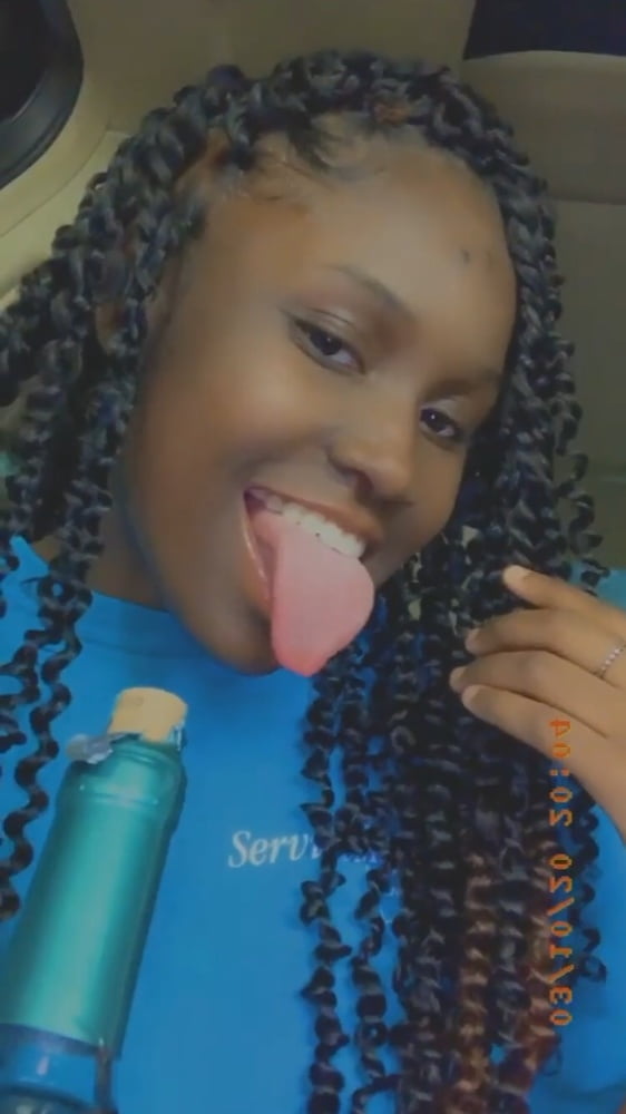 Wet Mouf Milfs &amp; big Lips #94420763