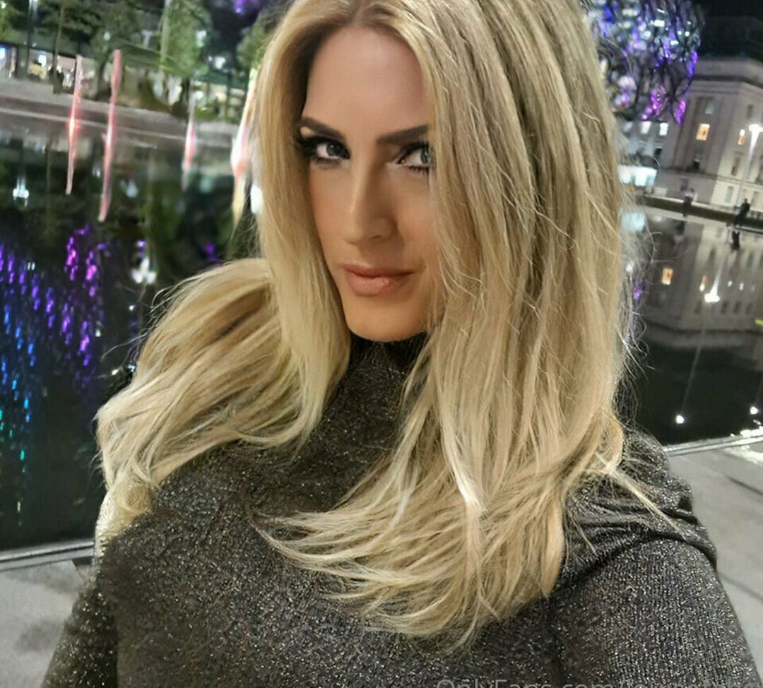 Louisefabs desnuda #108167284