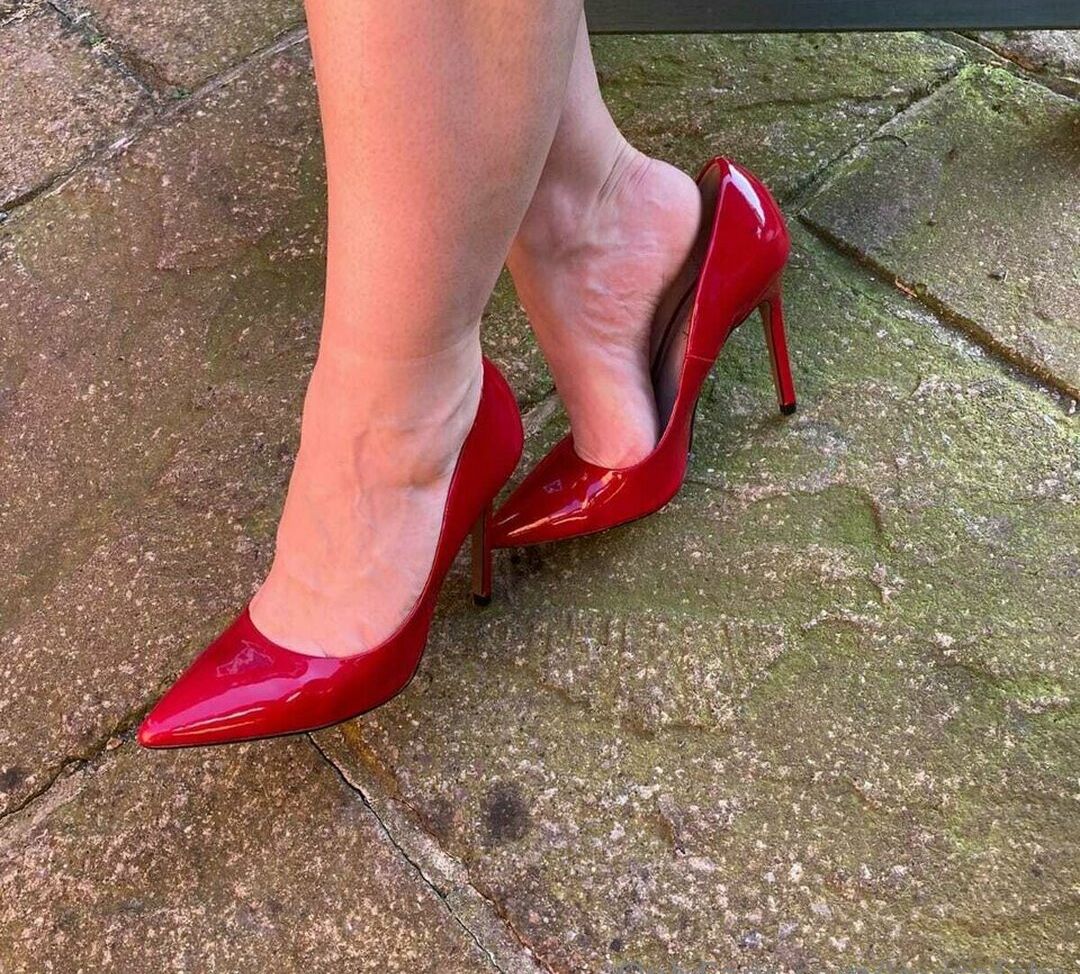 Louisefabs desnuda #108167299