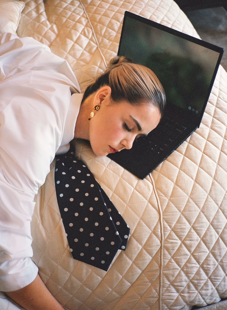 Kiernan shipka 5
 #87354353