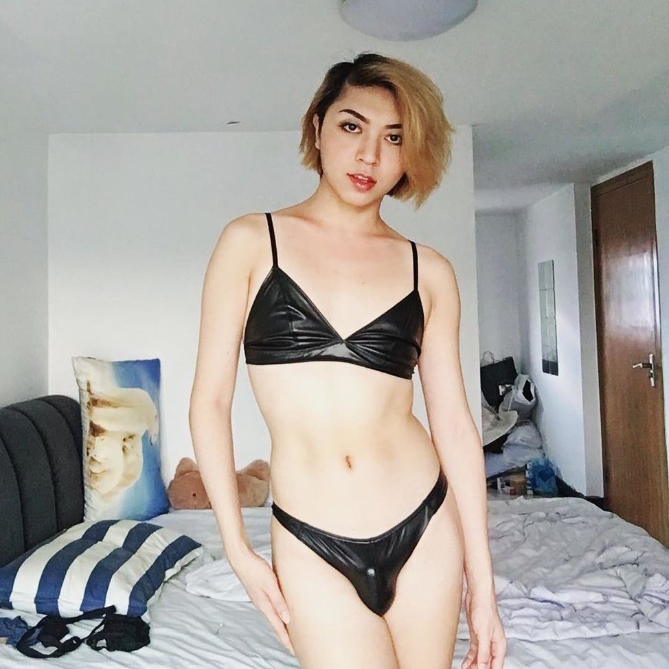 Sisdon desnuda #109820007