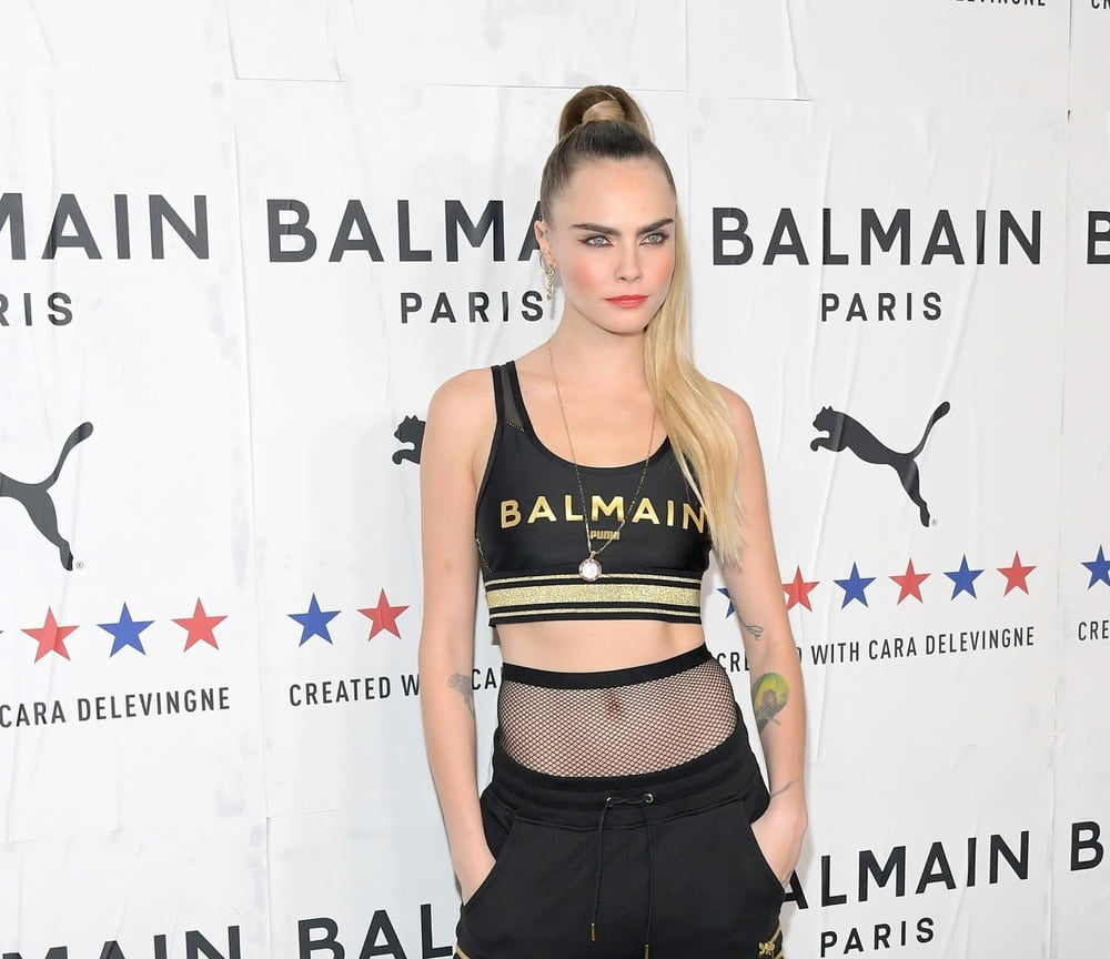 Cara delevingne elle est chaude
 #98122889