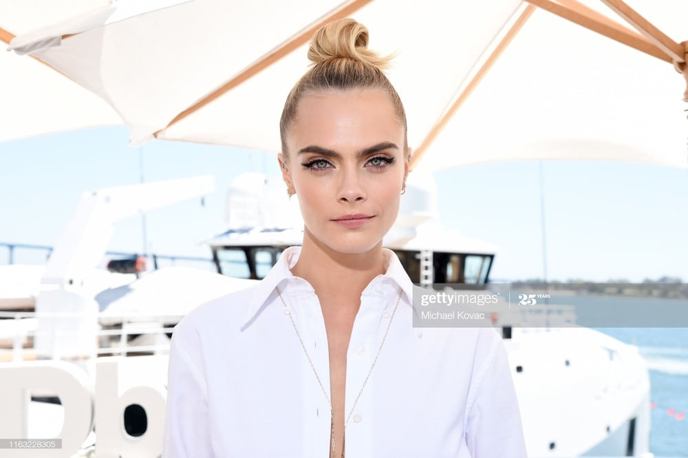 Cara delevingne sie ist heiß
 #98122894