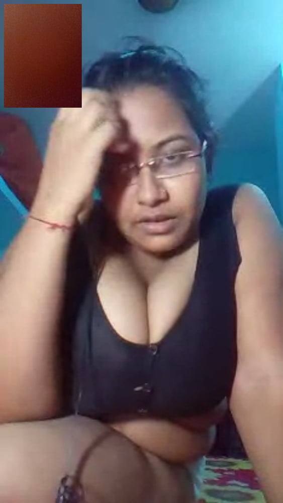 Desi bangla big boob mature women nude chats with secret bf
 #96472111