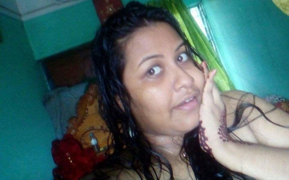 Desi bangla große boob reife Frauen nackt chats mit geheimen bf
 #96472167