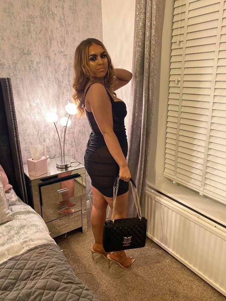Chav slut Mummy #103840767