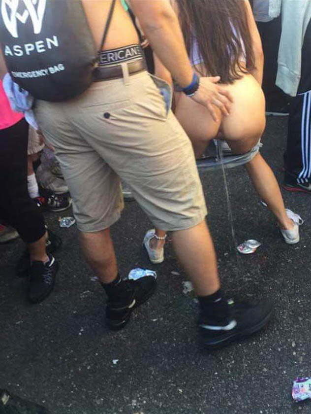 Public Exposure 17 #81855869