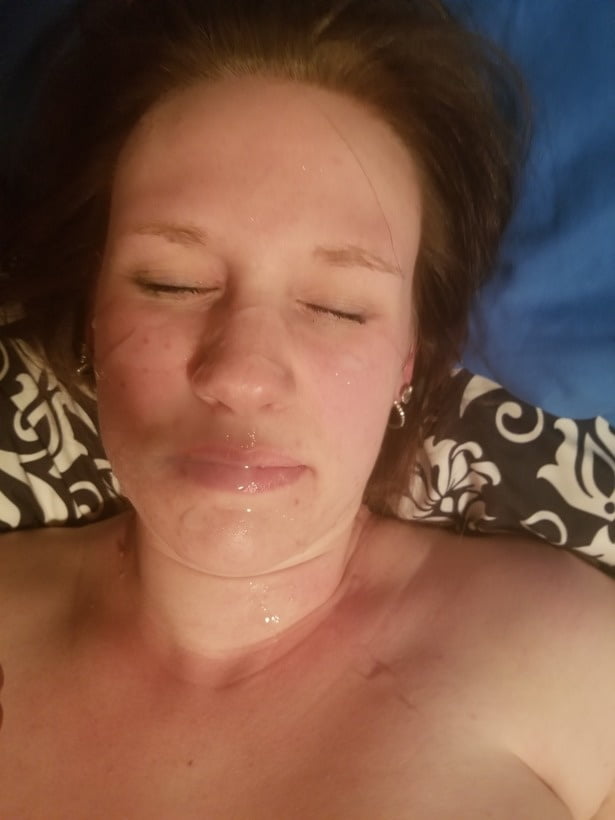 Große Tittchen
 #92353808