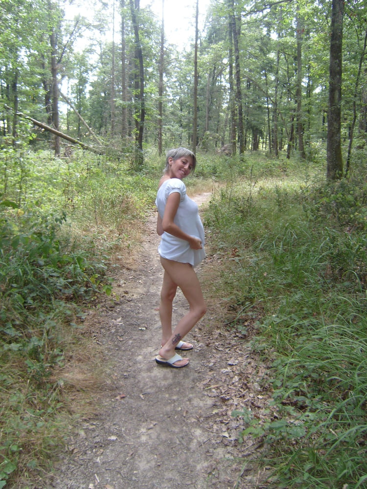 Francia babe
 #103897463