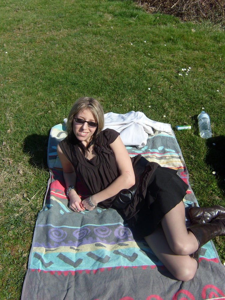 Francia babe
 #103897583