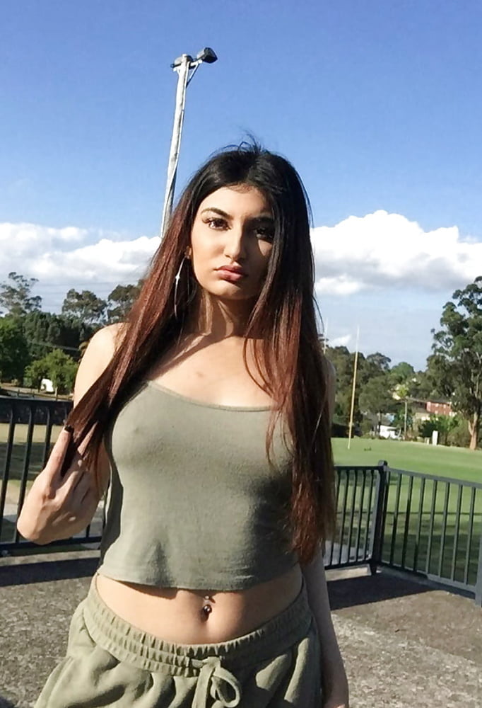 Impresionante nena punajbai
 #102278146