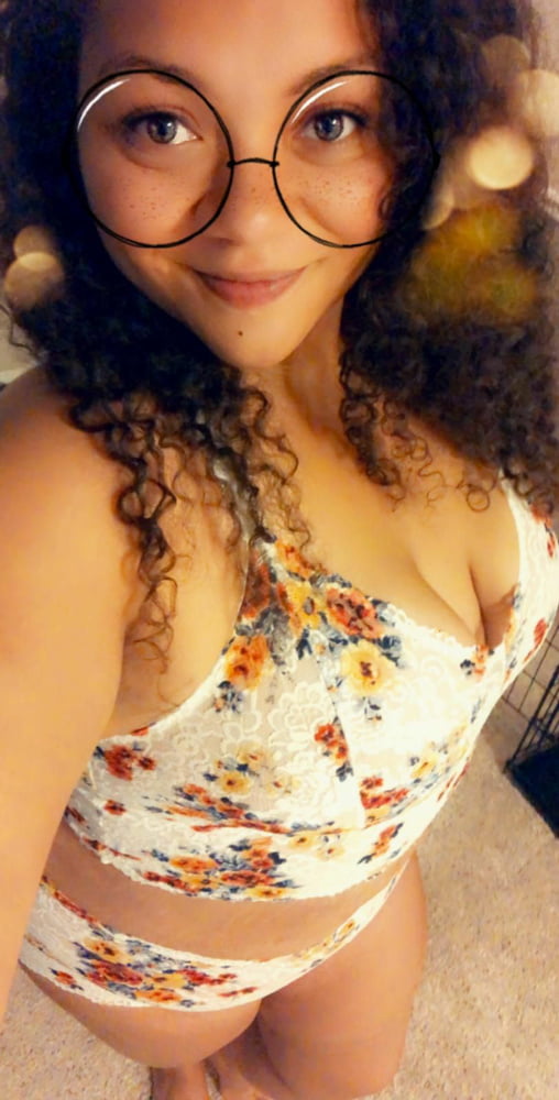 Entblößte Hure danii
 #80575725