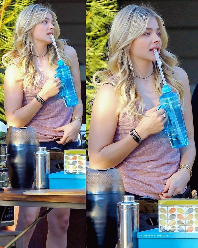 Chloe grace moretz jerk off sfida
 #103975062