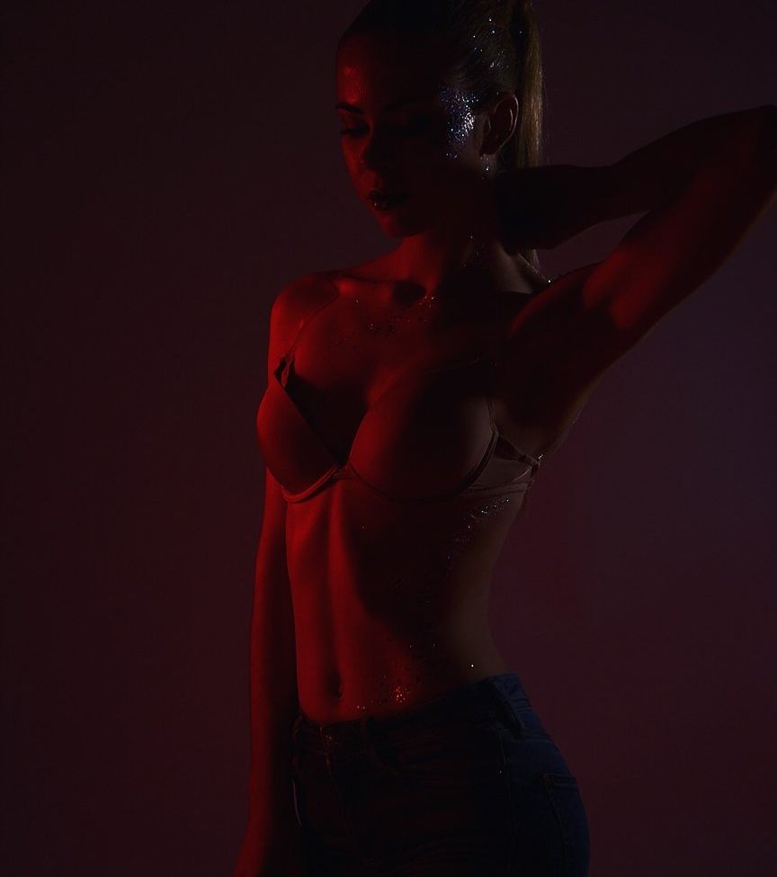 Natalia Milewskaja desnuda #109382681
