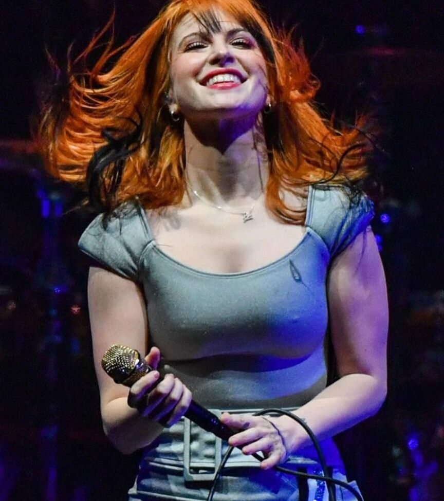 Hayley Williams nude #109039378