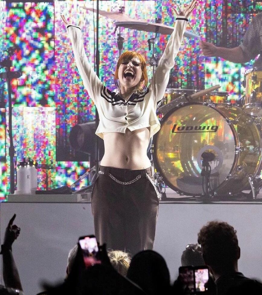 Hayley Williams nude #109039418