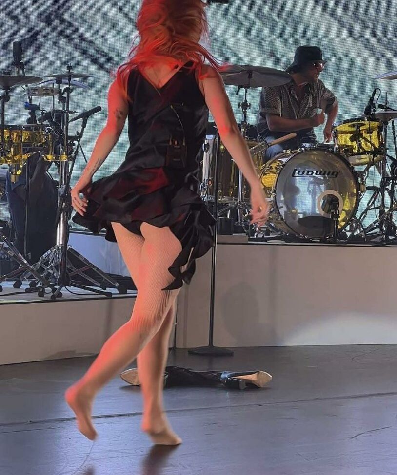 Hayley Williams nude #109039430