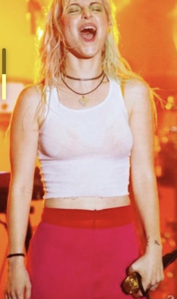 Hayley Williams nude #109039475