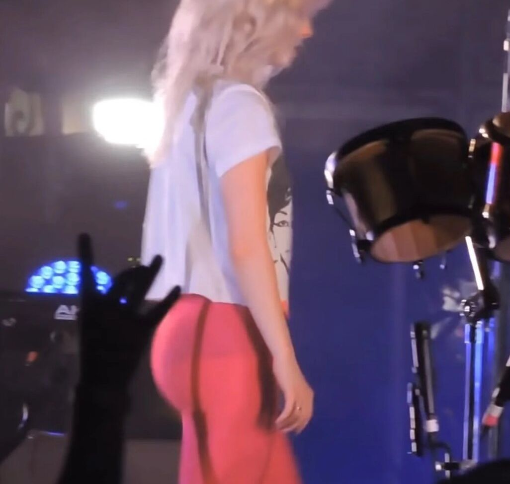 Hayley Williams nude #109039478