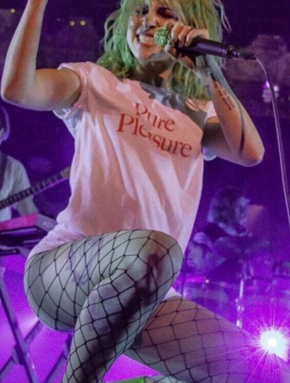 Hayley Williams nude #109039538