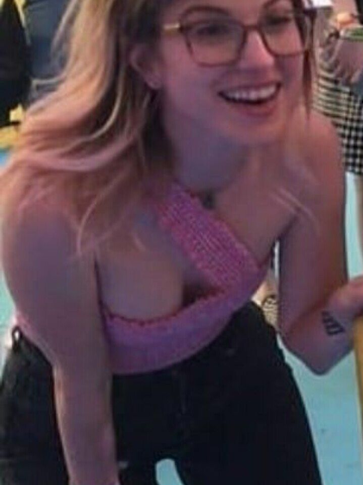 Hayley Williams nude #109039544