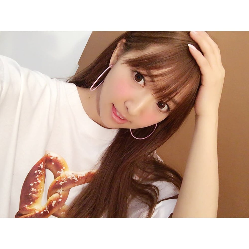 三上悠亜
 #94884400