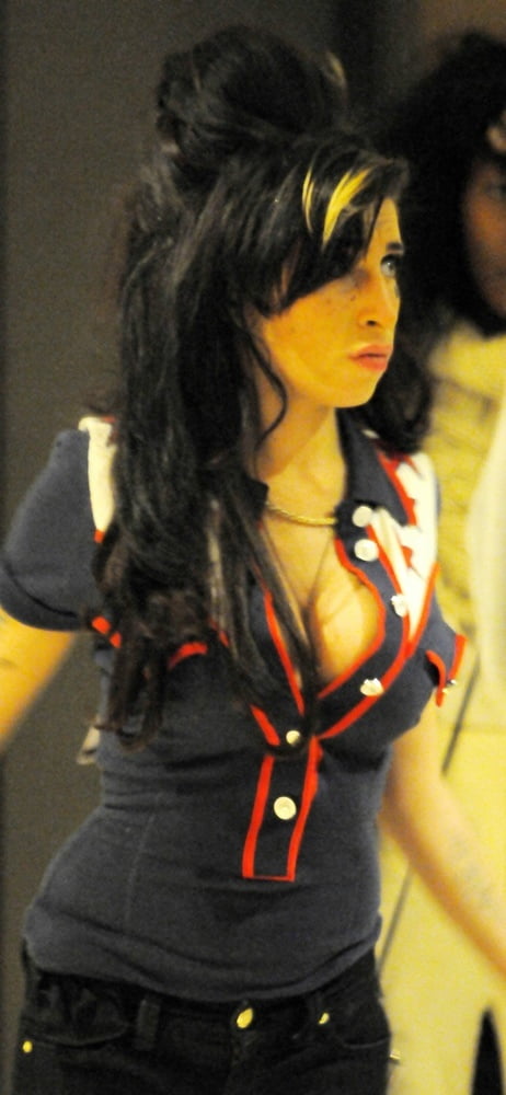 Amy Winehouse #95987221
