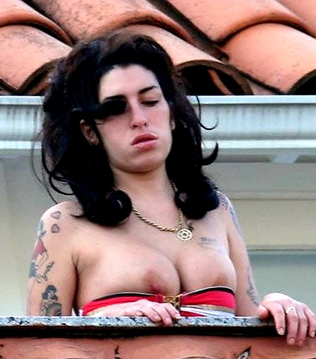 Amy Winehouse #95987237