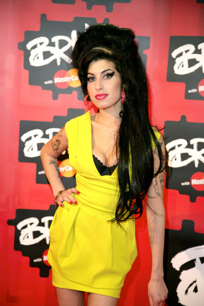 Amy Winehouse #95987262