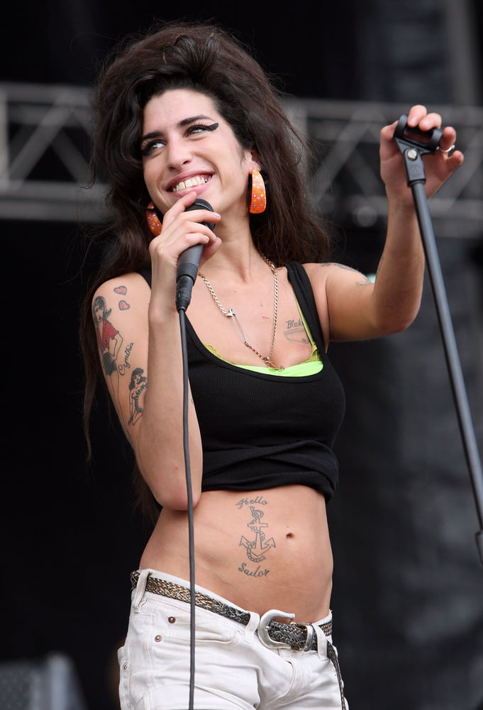 Amy Winehouse #95987277