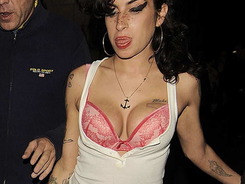 Amy Winehouse #95987312
