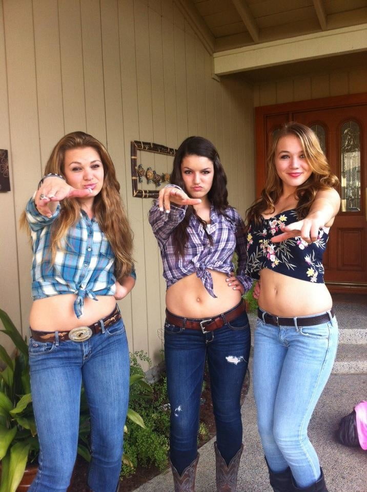 Jóvenes putas no desnudas
 #80117069