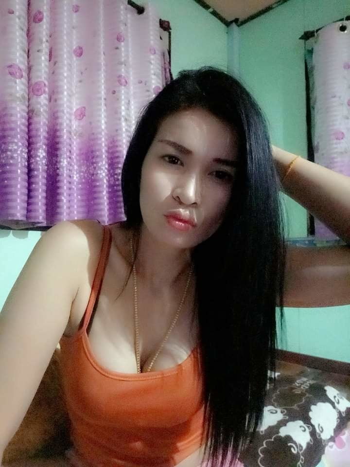 Janda tetek besar #80493400