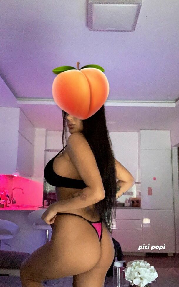 Merci Bujdoso desnuda #108075456