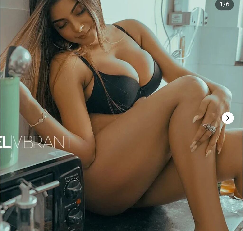 Chandrika Passionica nackt #108489110