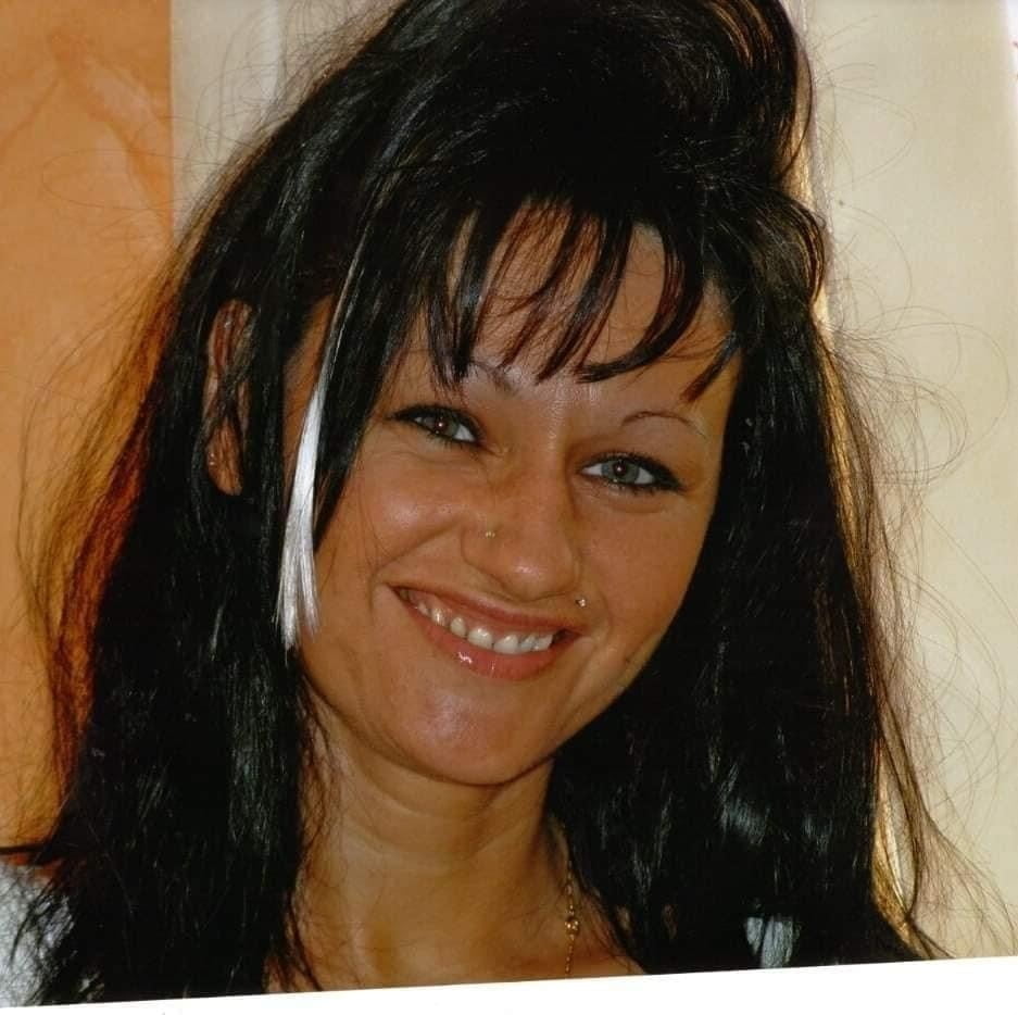 Putas del mundo
 #80955884