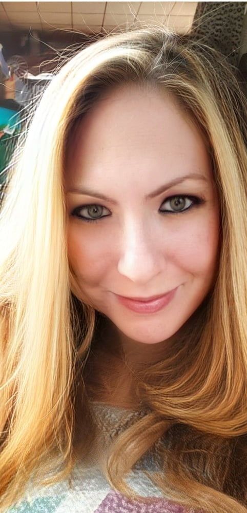 Putas del mundo
 #80956134