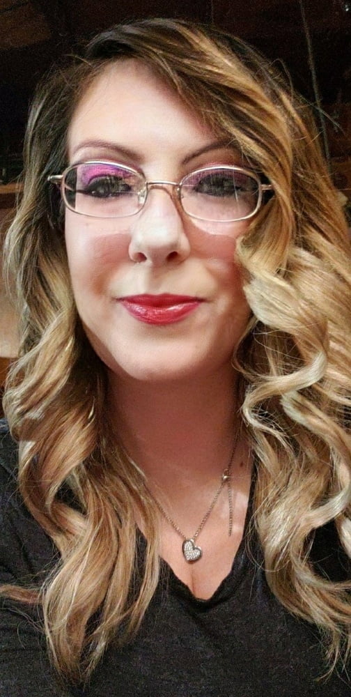 Putas del mundo
 #80956136