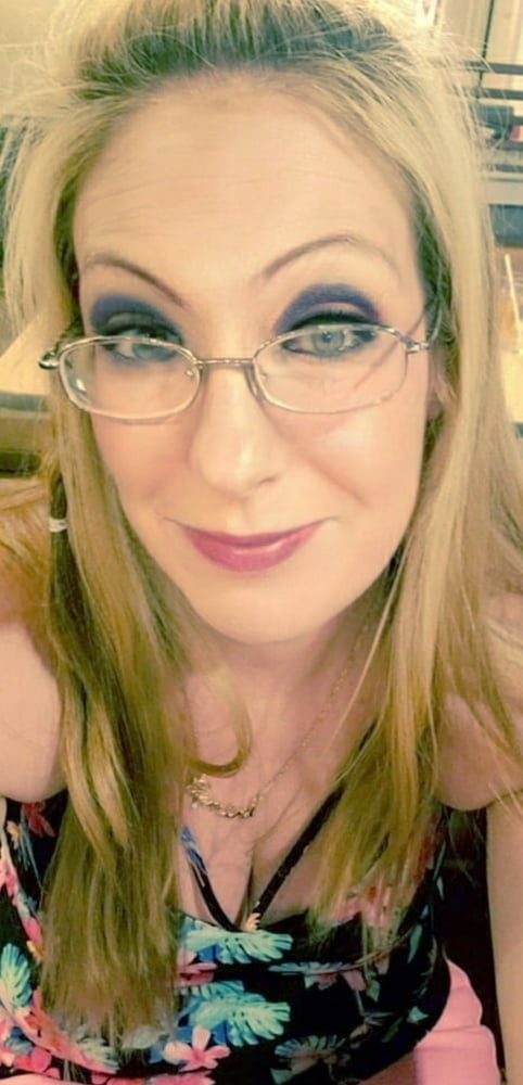 Putas del mundo
 #80956138