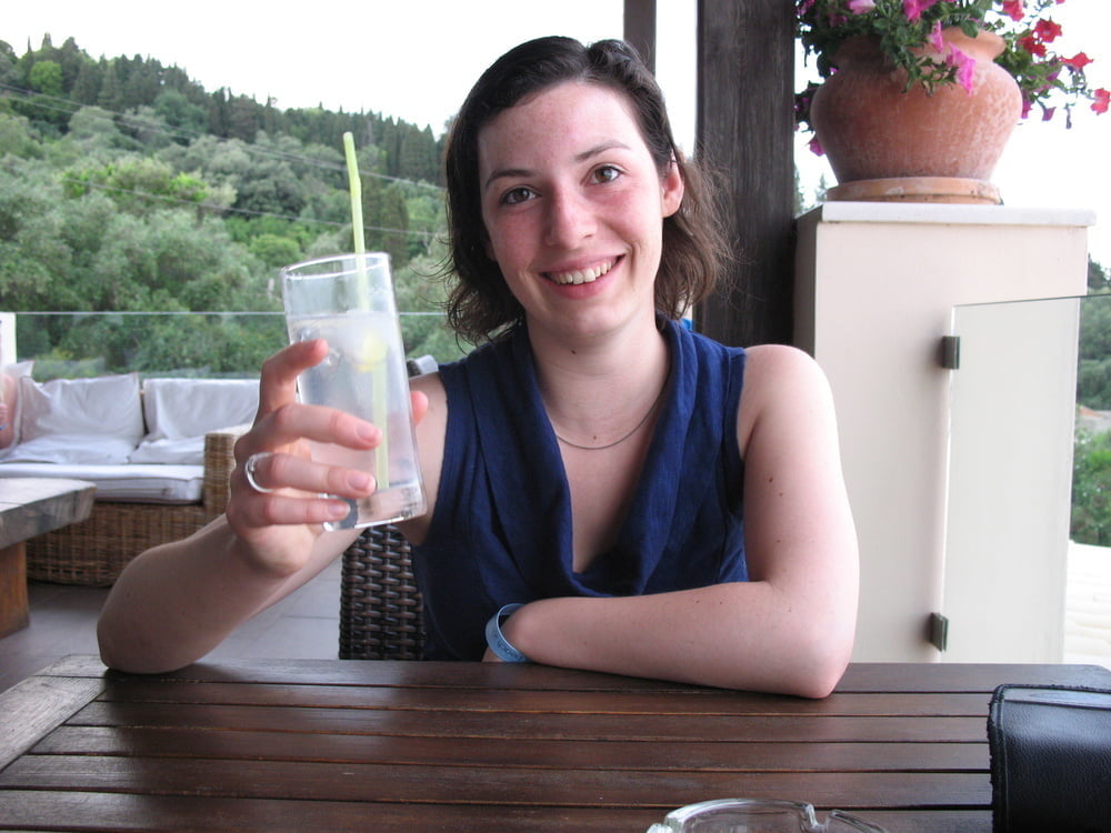 Putas del mundo
 #80956146