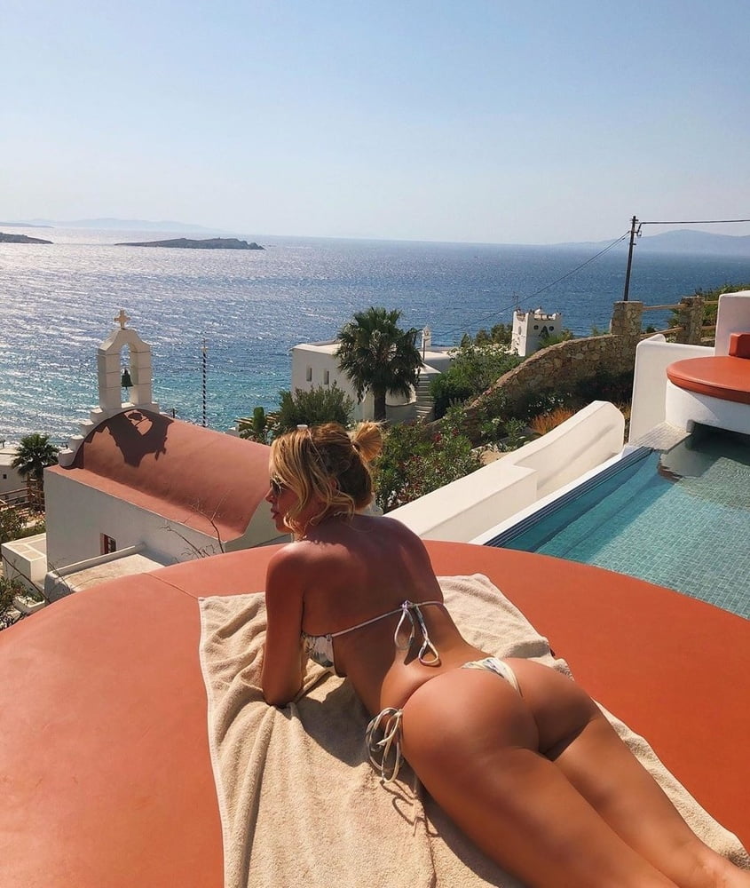 Putas del mundo
 #80956315