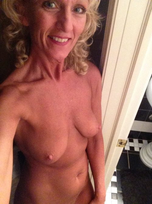 Horny GILF With White Cunt Hair Still Has Tight Ass And Body #102912762