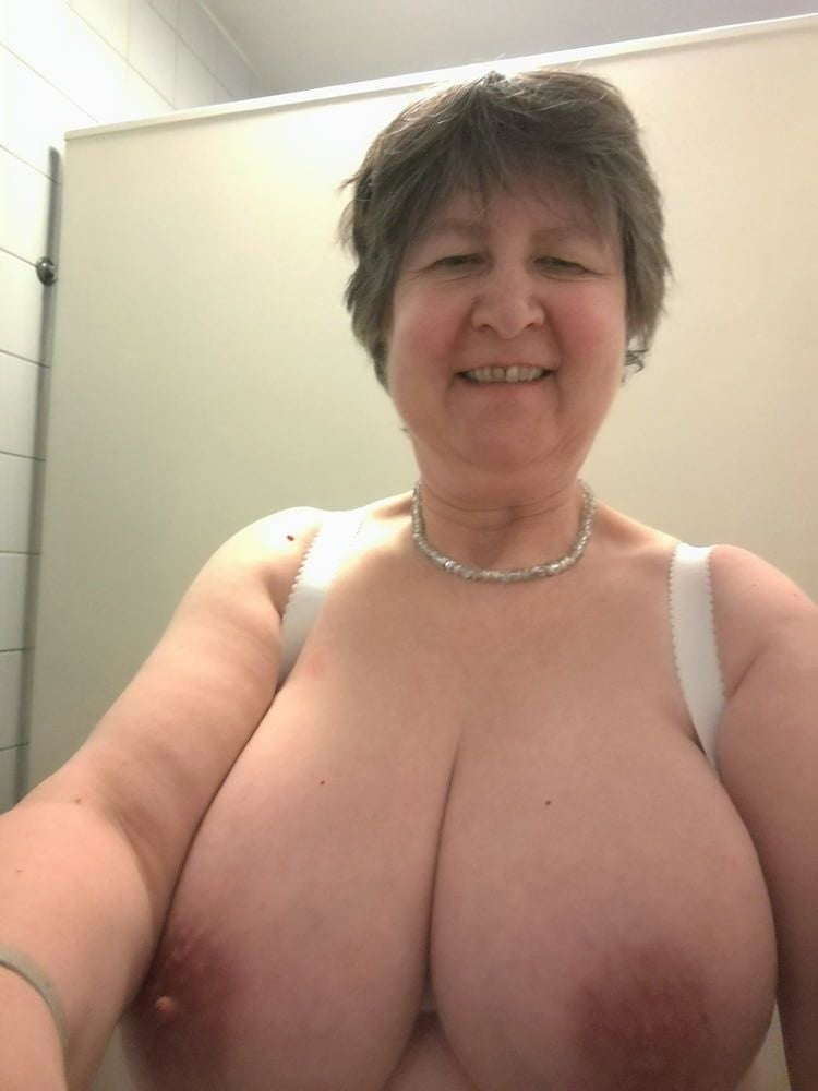 Bbw mix 902 (big saggy tits)
 #100285496