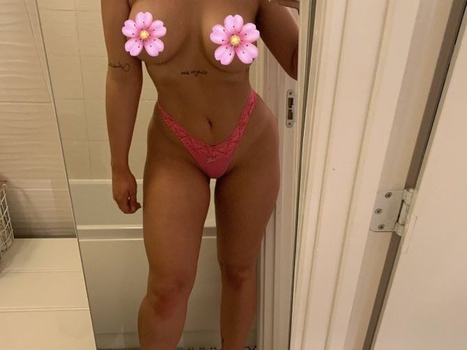 Hollie M Parsons nude #108623913
