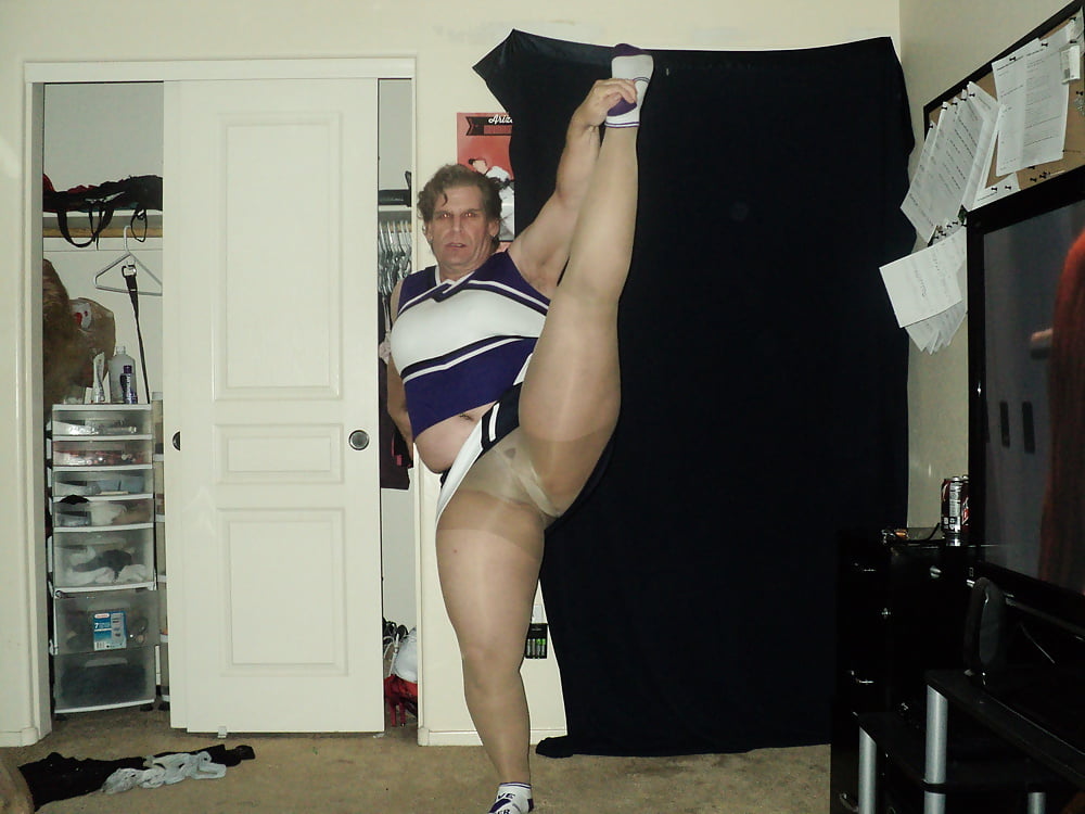 cheerleader outfit #107326427