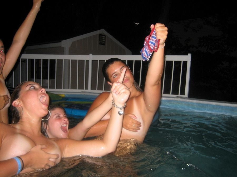 Mezcla de mujeres sexy
 #101764986