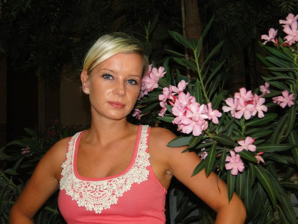 Mezcla de mujeres sexy
 #101764994