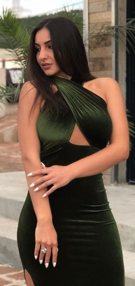 Sexy Schlampen
 #88789201