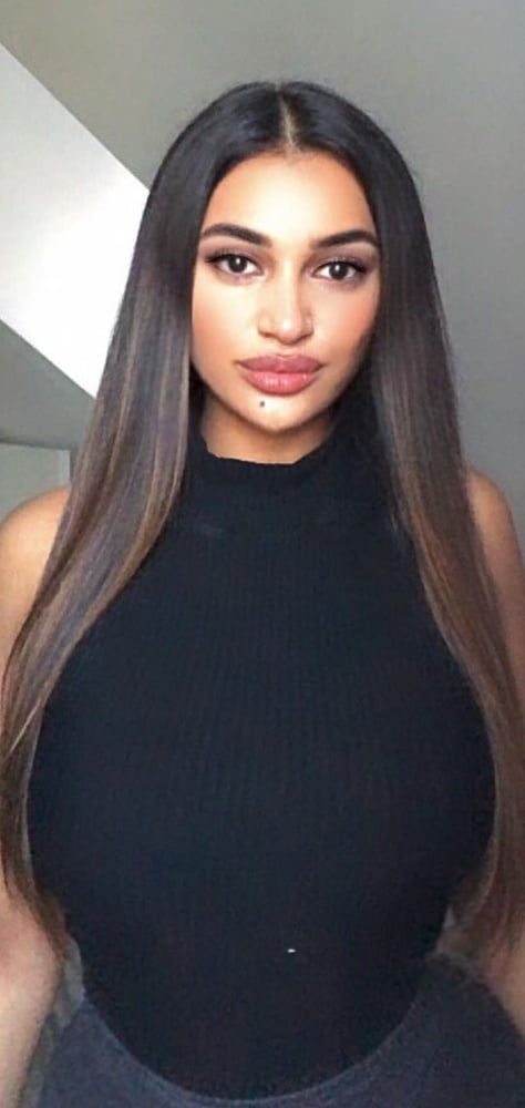 Sexy Schlampen
 #88789350