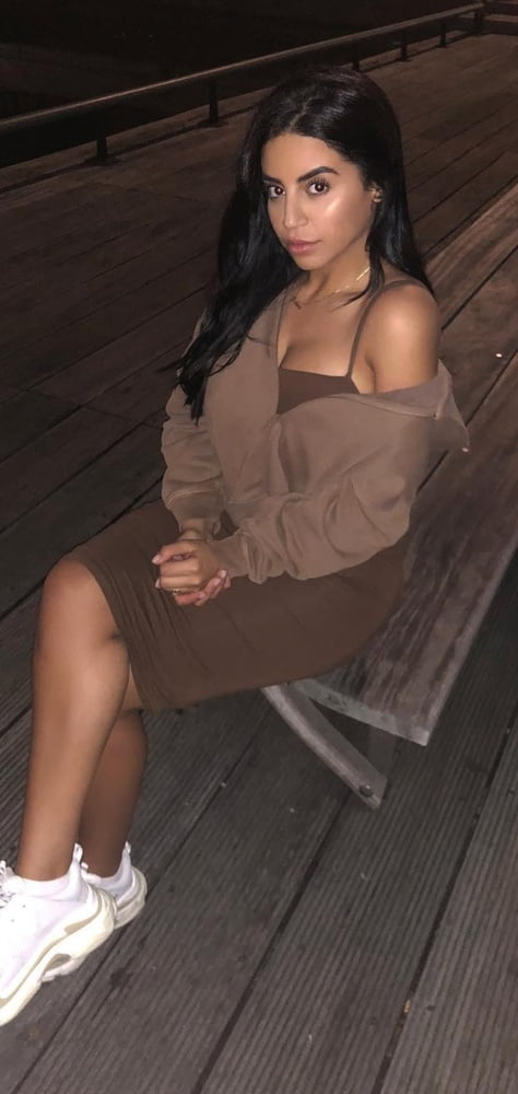 Sexy Schlampen
 #88789417